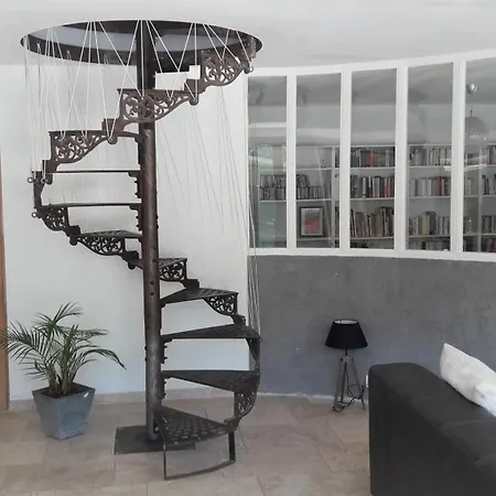 Ξενοδοχείο Maison Chaleureuse Avec Piscine *